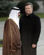 Viktor Yanukovich and Hamad bin Khalifa Al Thani