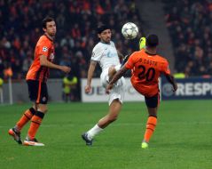 Darijo Srna and Douglas Costa