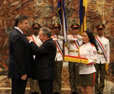 Viktor Yanukovich and Raul Castro