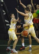 Pvel Burenko, Vojdan Stojanovski and Maksim Sandul