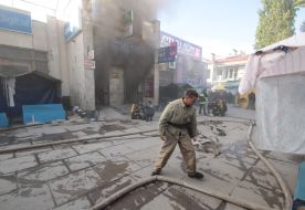 Тушение пожара в торговом комплексе