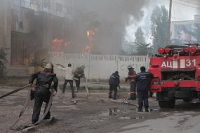 Тушение пожара в торговом комплексе