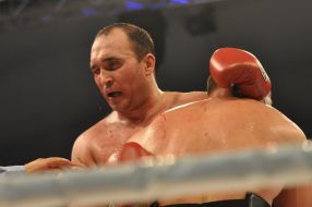 Aleksandr Ustinov and Denis Bakhtov