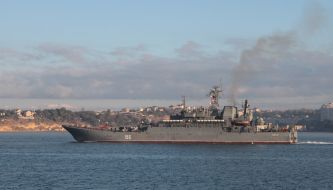 A large landing ship is "Yamal"