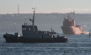 Salvage ship "Svetlomor-4"