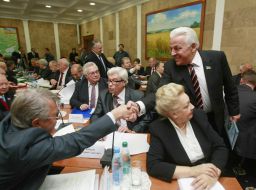 Vasiliy Khara welcomed the delegates