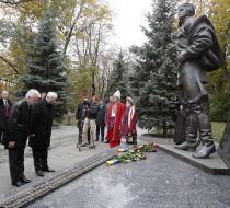Nikоlay Azarov and Vladimir Litvin