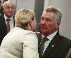 Aleksandr Omelchenko and Nataliya Romanova