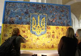 Installation of "Ukraine. The views of millions"