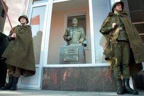 Monument to Iosif Stalin