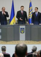 Viktor Yanukovich, Anatoliy Mogilev and Vitaliy Zakharchenko