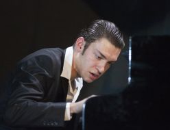 Артем Тимин