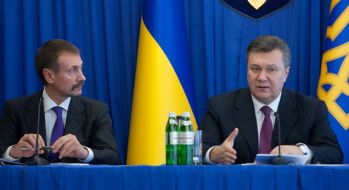 Mikhail Papiev and Viktor Yanukovich