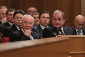 Anatoliy Mogilev and Nikolay Azarov