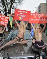 Topless action FEMEN in Switzerland
