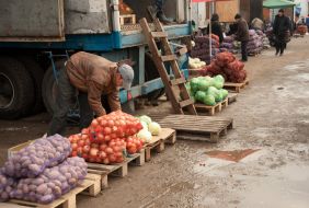 Торговля овощами