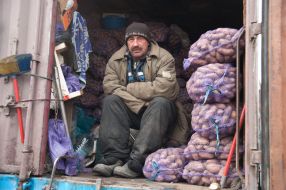 Продавец на рынке