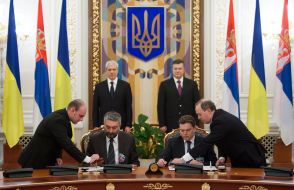 Церемонія підписання двосторонніх документів