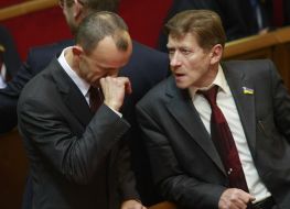 Andrey Kozhemyakin and Roman Zabzalyuk