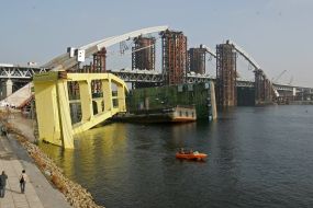Fallen into the Dnepr crane