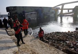 Rescuers on the ground state of emergency