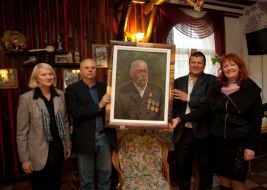 Yelena Zhurovich and Yuriy Zhurovich, Aleksandr Pritula and Nila Pritula