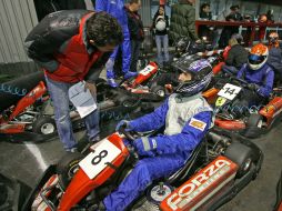 Participants racing of karting at the start