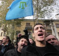 Supporters of Mejlis