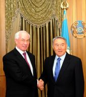 Nikolay Azarov and Nursultan Nazarbayev