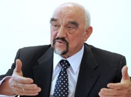 Игорь Смирнов