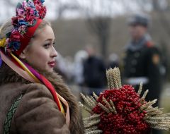 Participant of ceremony of memory of golodomors victims 