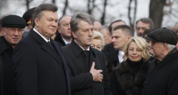 Participants of ceremony of memory of victims of golodomors