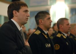 Денис Олійник