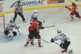 Хоккей. ХК "Донбас" (Донецьк) - ХК "Рубін" (Тюмень)