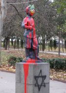 A monument to Volodya Ylyanov, doused with paint