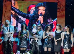 Ruslana (Lyzhychko) and "Life" ballet artists