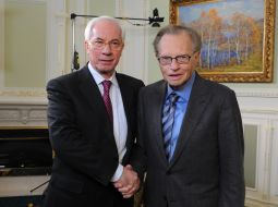 Ларри Кинг и Николай Азаров