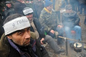 Chernobyl's victims continue hunger strike