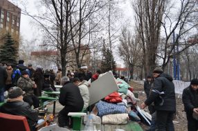 Chernobyl's victims continue hunger strike