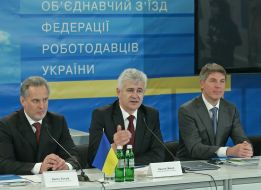 Dmitriy Firtash, Dmitriy Oliynyk and Oleg Shevchuk