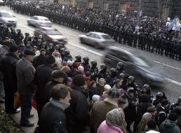 Акция протеста возле здания Кабмина