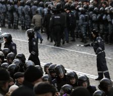 Бойцы спецподразделения "Беркут"