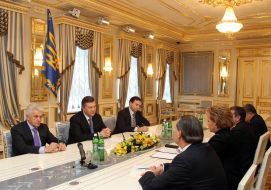 Viktor Yanukovich, Vladimir Litvin and Valentina Matvienko