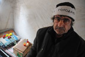 Chernobyl continue hunger strike