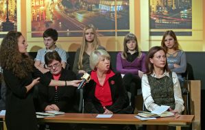 Participants talk Nesho "Kiev forum"