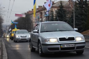 Flags on cars