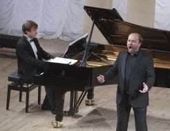 Yuriy Godo and Evgeniy Gromov