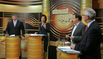 Yuriy Miroshnichenko, Rena Nazarova, Nikolay Knyazhitskiy and Leonid Novohatko