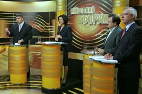 Yuriy Miroshnichenko, Rena Nazarova, Nikolay Knyazhitskiy and Leonid Novohatko