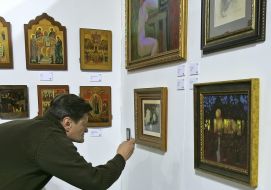 Large antique salon exhibition